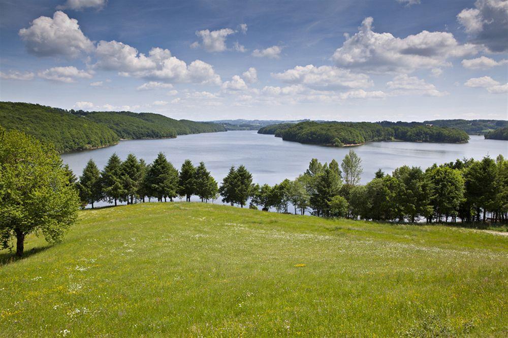 Hotel Du Lac Lacapelle-Viescamp Eksteriør billede